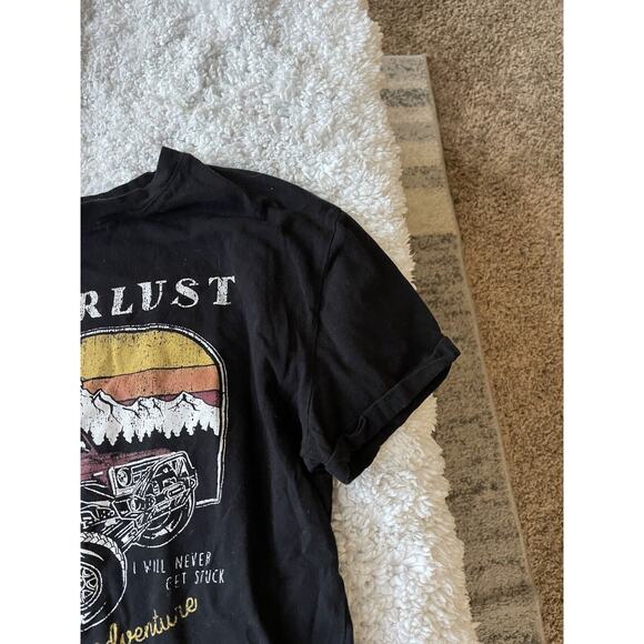 One Clothing Los Angeles Sz. S “ Wanderlust” Design Tee. Cute, Fun - Picture 3 of 6